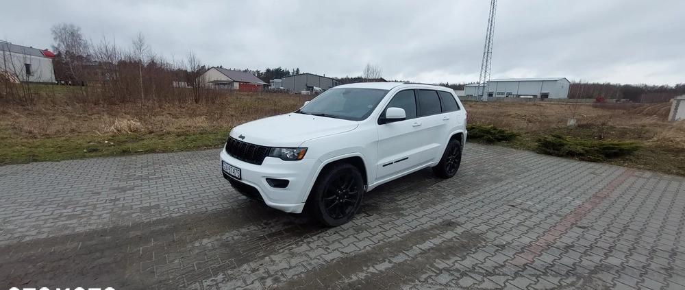Jeep Grand Cherokee cena 110000 przebieg: 126500, rok produkcji 2019 z Sępopol małe 436